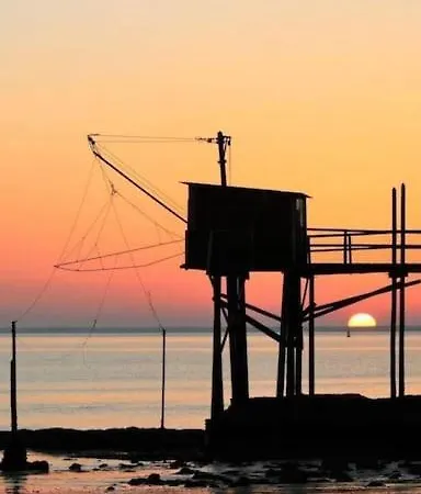 Neuf Pontaillac Apartmán